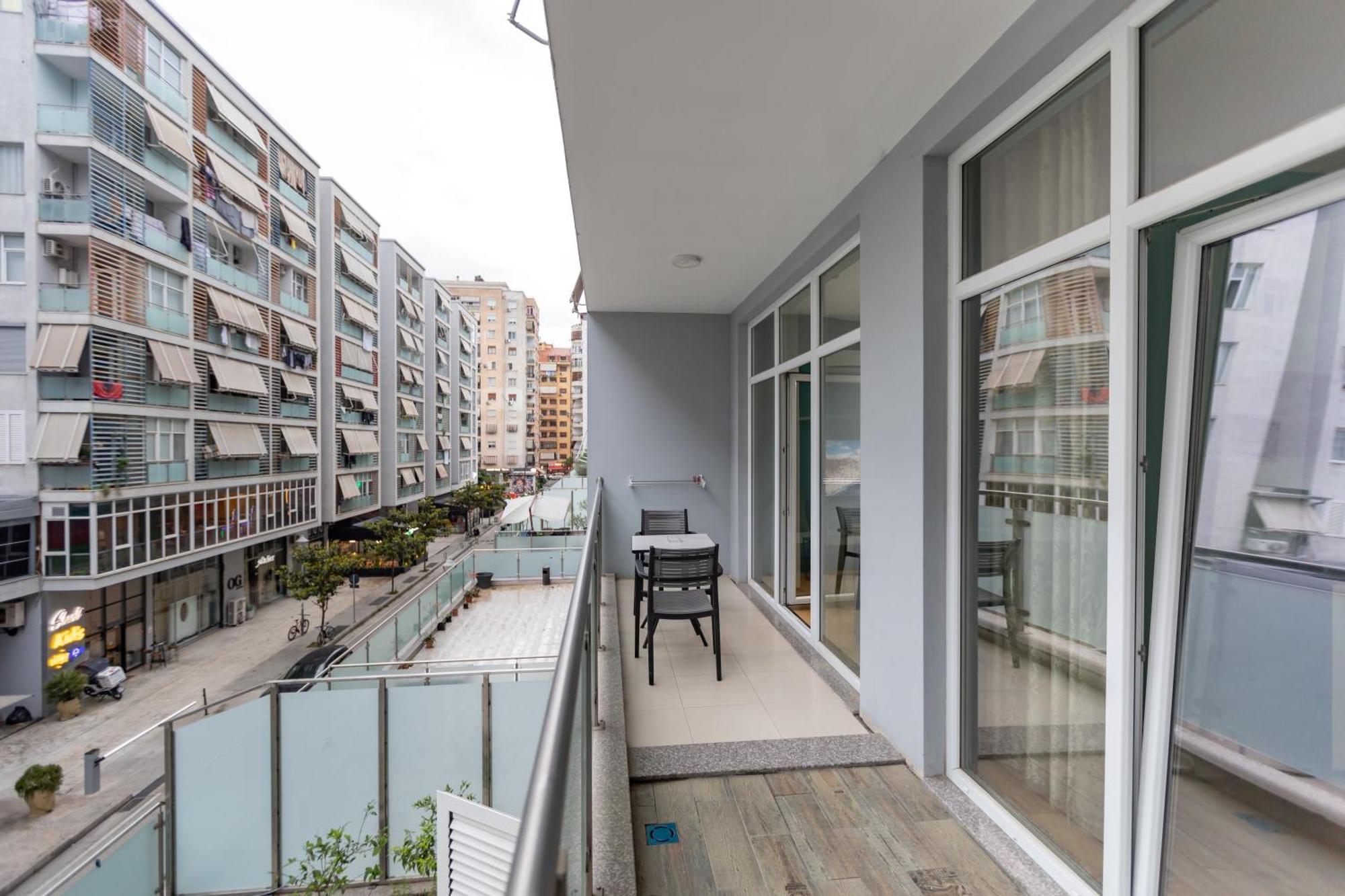 K&M Apartment Tiran Dış mekan fotoğraf