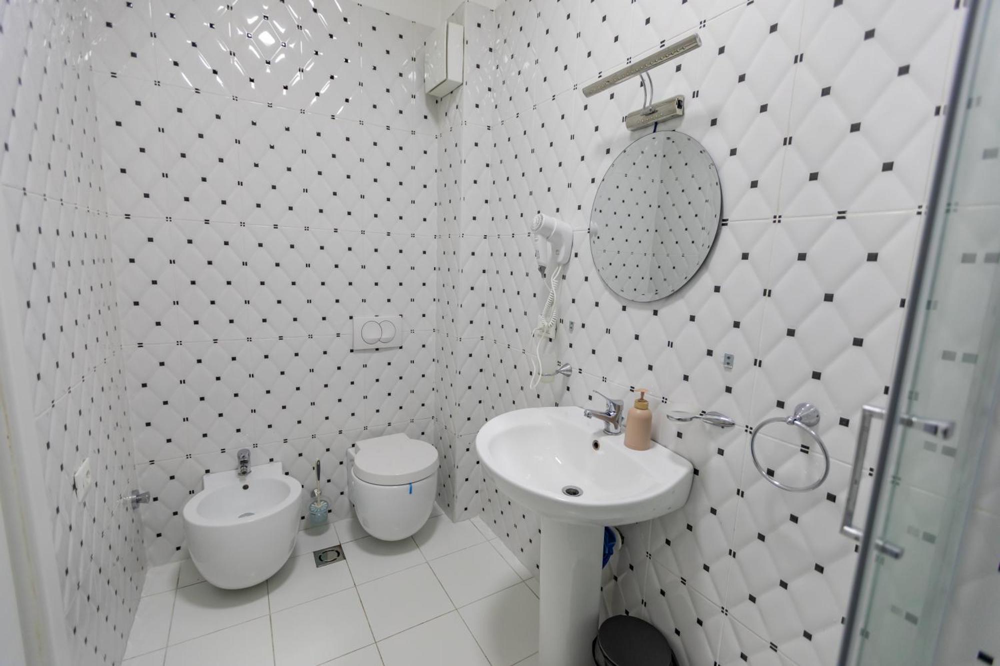 K&M Apartment Tiran Dış mekan fotoğraf